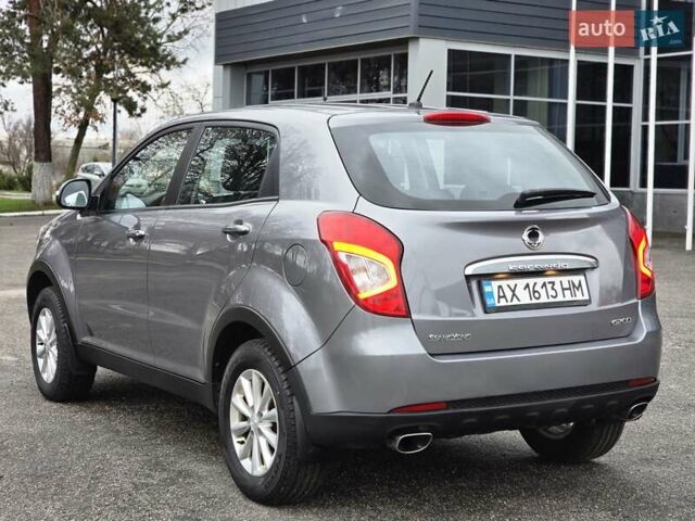 Серый Cанг Йонг Корандо, объемом двигателя 2 л и пробегом 99 тыс. км за 9500 $, фото 4 на Automoto.ua