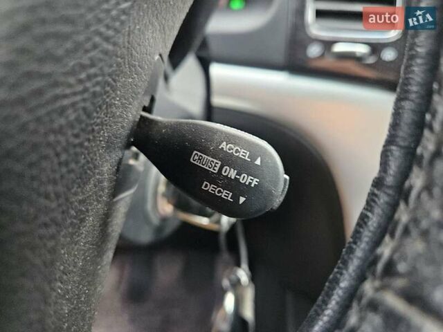 Сірий Cанг Йонг Korando, об'ємом двигуна 2 л та пробігом 168 тис. км за 7900 $, фото 19 на Automoto.ua