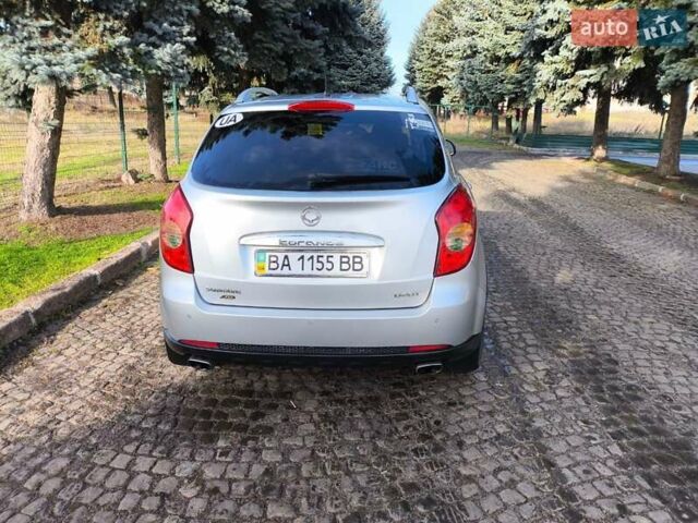 Серый Cанг Йонг Корандо, объемом двигателя 2 л и пробегом 143 тыс. км за 8900 $, фото 3 на Automoto.ua