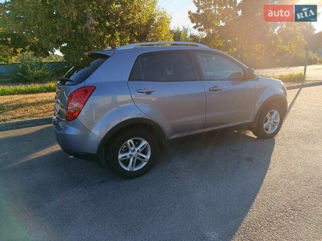 Сірий Cанг Йонг Korando, об'ємом двигуна 2 л та пробігом 72 тис. км за 8800 $, фото 2 на Automoto.ua