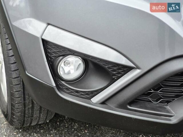 Серый Cанг Йонг Корандо, объемом двигателя 2 л и пробегом 99 тыс. км за 9500 $, фото 21 на Automoto.ua