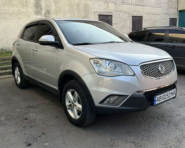 Сірий Cанг Йонг Korando, об'ємом двигуна 2 л та пробігом 150 тис. км за 9300 $, фото 9 на Automoto.ua