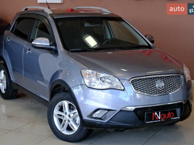 Сірий Cанг Йонг Korando, об'ємом двигуна 2 л та пробігом 161 тис. км за 6900 $, фото 14 на Automoto.ua