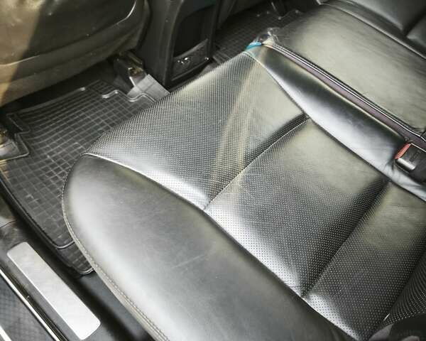 Серый Cанг Йонг Корандо, объемом двигателя 2 л и пробегом 149 тыс. км за 9300 $, фото 22 на Automoto.ua