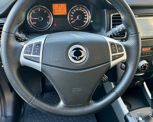 Серый Cанг Йонг Корандо, объемом двигателя 2 л и пробегом 147 тыс. км за 8350 $, фото 10 на Automoto.ua