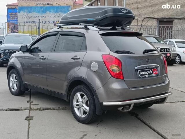 Сірий Cанг Йонг Korando, об'ємом двигуна 2 л та пробігом 130 тис. км за 10590 $, фото 6 на Automoto.ua