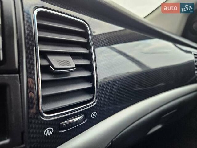 Сірий Cанг Йонг Korando, об'ємом двигуна 2 л та пробігом 168 тис. км за 7900 $, фото 18 на Automoto.ua