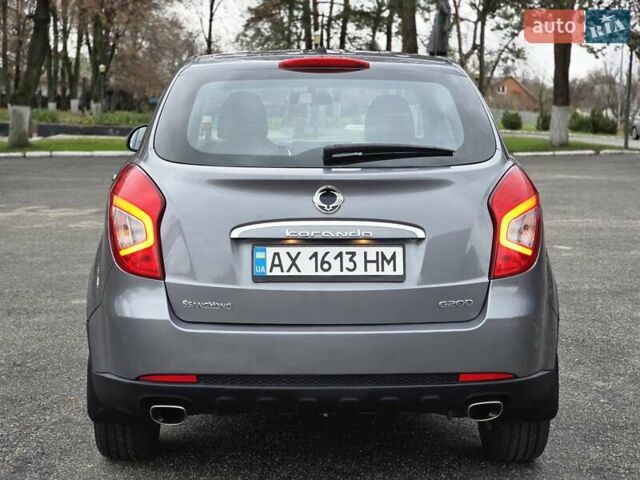 Серый Cанг Йонг Корандо, объемом двигателя 2 л и пробегом 99 тыс. км за 9500 $, фото 5 на Automoto.ua