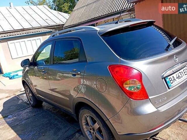 Сірий Cанг Йонг Korando, об'ємом двигуна 2 л та пробігом 200 тис. км за 9500 $, фото 5 на Automoto.ua