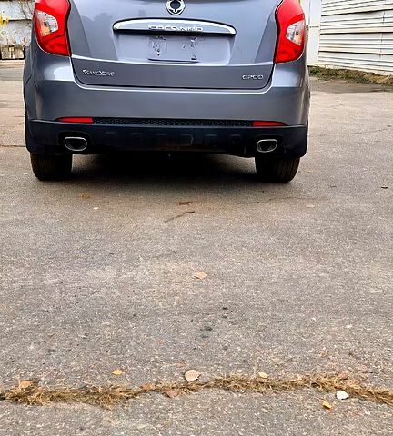 Серый Cанг Йонг Корандо, объемом двигателя 2 л и пробегом 98 тыс. км за 9730 $, фото 1 на Automoto.ua