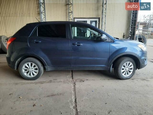 Серый Cанг Йонг Корандо, объемом двигателя 2 л и пробегом 204 тыс. км за 9500 $, фото 3 на Automoto.ua