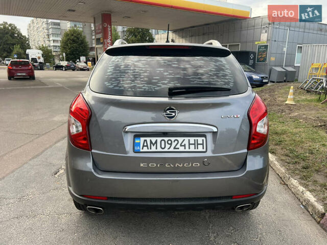 Серый Cанг Йонг Корандо, объемом двигателя 2 л и пробегом 80 тыс. км за 11999 $, фото 5 на Automoto.ua