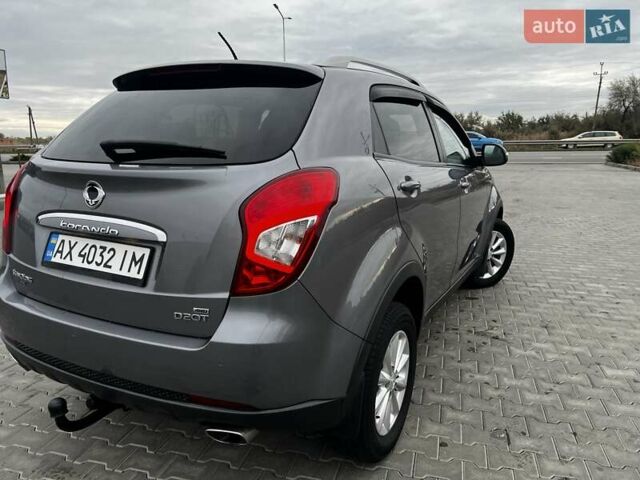 Серый Cанг Йонг Корандо, объемом двигателя 2 л и пробегом 181 тыс. км за 10200 $, фото 15 на Automoto.ua