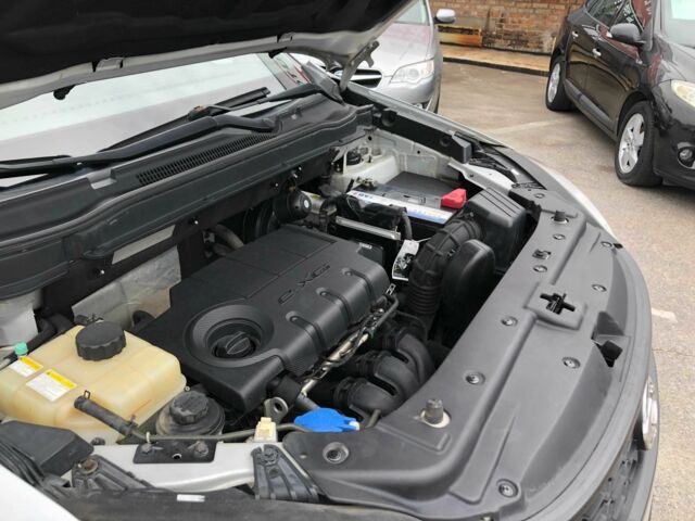 Серый Cанг Йонг Корандо, объемом двигателя 2 л и пробегом 83 тыс. км за 11450 $, фото 17 на Automoto.ua