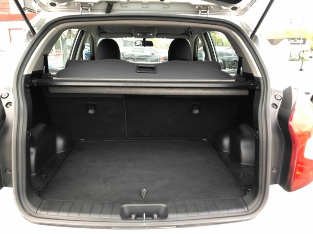 Серый Cанг Йонг Корандо, объемом двигателя 2 л и пробегом 83 тыс. км за 11450 $, фото 16 на Automoto.ua