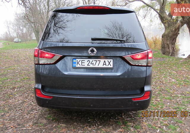 Серый Cанг Йонг Корандо, объемом двигателя 2.16 л и пробегом 254 тыс. км за 15000 $, фото 82 на Automoto.ua