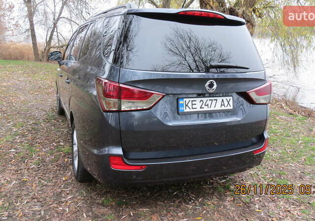 Серый Cанг Йонг Корандо, объемом двигателя 2.16 л и пробегом 254 тыс. км за 15000 $, фото 12 на Automoto.ua