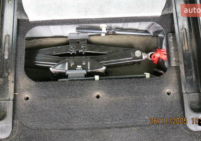 Серый Cанг Йонг Корандо, объемом двигателя 2.16 л и пробегом 254 тыс. км за 15000 $, фото 86 на Automoto.ua