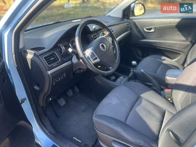 Cанг Йонг Корандо 2011 в Киеве на Automoto.ua Синий Cанг Йонг Корандо, объемом двигателя 2 л и пробегом 164 тыс. км за 8500 $, фото 7 на Automoto.ua