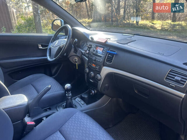 Cанг Йонг Корандо 2011 в Киеве на Automoto.ua Синий Cанг Йонг Корандо, объемом двигателя 2 л и пробегом 164 тыс. км за 8500 $, фото 12 на Automoto.ua