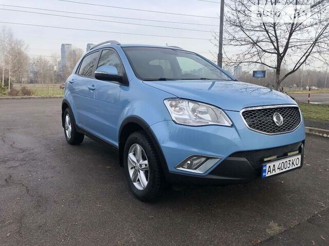 Синій Cанг Йонг Korando, об'ємом двигуна 2 л та пробігом 173 тис. км за 8300 $, фото 3 на Automoto.ua