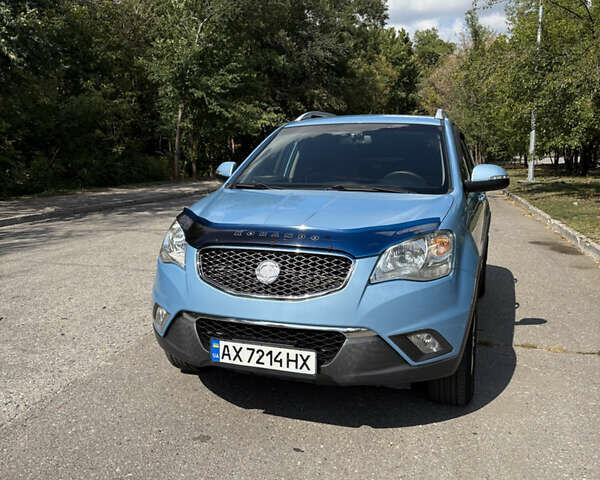 Синій Cанг Йонг Korando, об'ємом двигуна 2 л та пробігом 157 тис. км за 8900 $, фото 2 на Automoto.ua