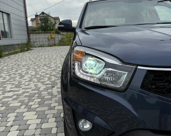 Синій Cанг Йонг Korando, об'ємом двигуна 2 л та пробігом 163 тис. км за 8899 $, фото 8 на Automoto.ua