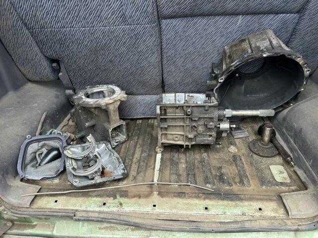 Зелений Cанг Йонг Korando, об'ємом двигуна 2.9 л та пробігом 1 тис. км за 953 $, фото 12 на Automoto.ua