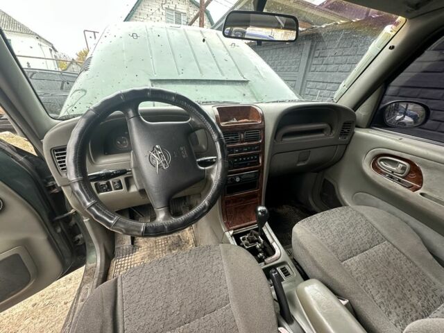 Зелений Cанг Йонг Korando, об'ємом двигуна 2.9 л та пробігом 1000 тис. км за 2500 $, фото 6 на Automoto.ua