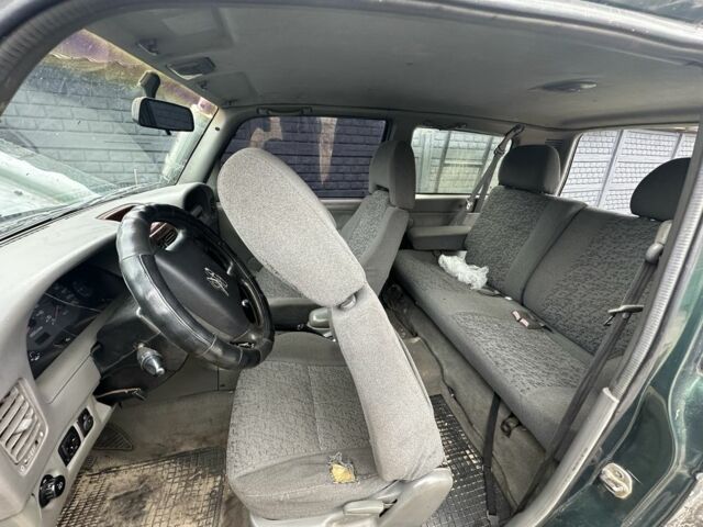 Зелений Cанг Йонг Korando, об'ємом двигуна 2.9 л та пробігом 1000 тис. км за 2500 $, фото 7 на Automoto.ua