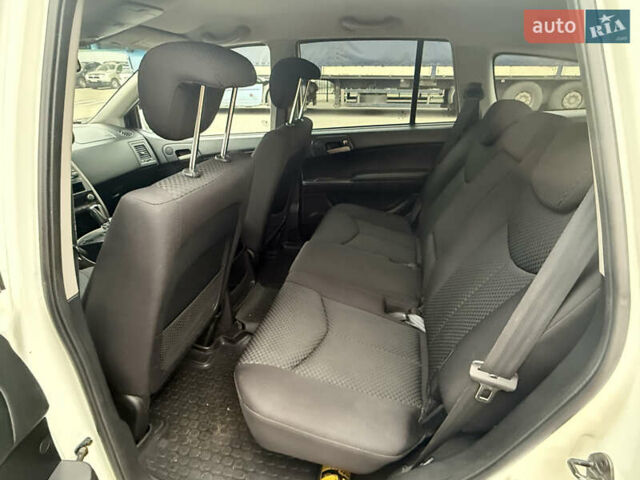 Белый Cанг Йонг Кирон, объемом двигателя 2 л и пробегом 190 тыс. км за 8800 $, фото 8 на Automoto.ua