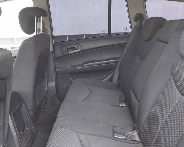 Белый Cанг Йонг Кирон, объемом двигателя 2 л и пробегом 155 тыс. км за 6600 $, фото 18 на Automoto.ua