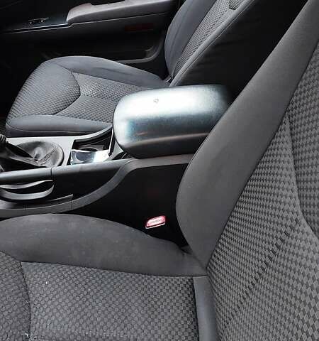 Бежевий Cанг Йонг Kyron, об'ємом двигуна 2 л та пробігом 253 тис. км за 4691 $, фото 7 на Automoto.ua