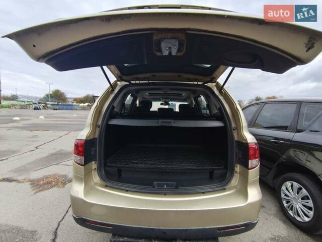 Бежевый Cанг Йонг Кирон, объемом двигателя 2 л и пробегом 221 тыс. км за 7500 $, фото 1 на Automoto.ua