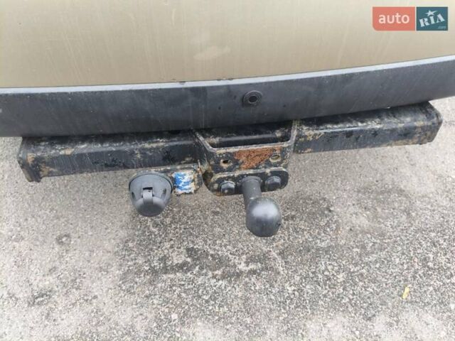 Бежевый Cанг Йонг Кирон, объемом двигателя 2 л и пробегом 221 тыс. км за 7500 $, фото 11 на Automoto.ua