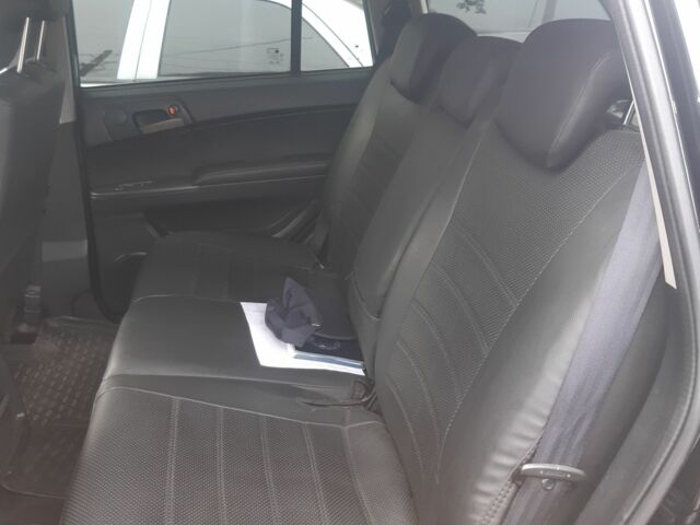 Чорний Cанг Йонг Kyron, об'ємом двигуна 2 л та пробігом 260 тис. км за 8000 $, фото 10 на Automoto.ua