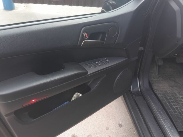 Чорний Cанг Йонг Kyron, об'ємом двигуна 2 л та пробігом 260 тис. км за 8000 $, фото 14 на Automoto.ua