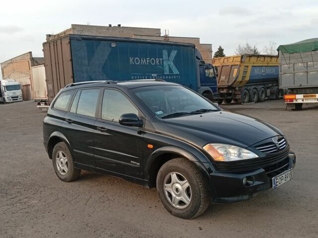 Чорний Cанг Йонг Kyron, об'ємом двигуна 2 л та пробігом 190 тис. км за 3600 $, фото 3 на Automoto.ua