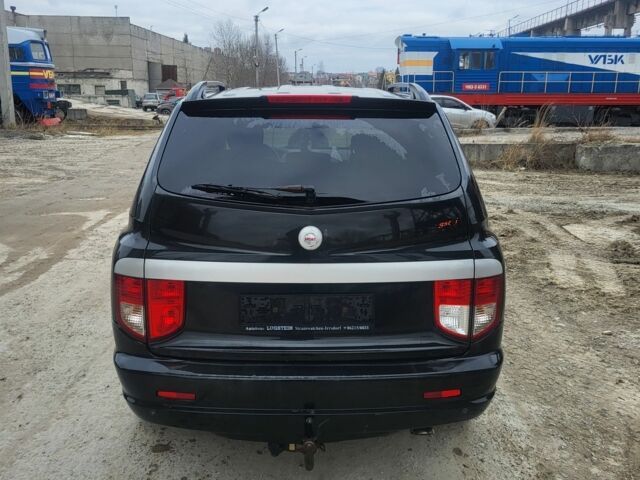 Черный Cанг Йонг Кирон, объемом двигателя 2 л и пробегом 221 тыс. км за 3500 $, фото 2 на Automoto.ua