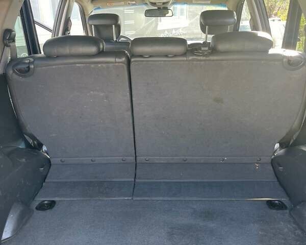 Cанг Йонг Кирон 2006 в Косове на Automoto.ua Черный Cанг Йонг Кирон, объемом двигателя 2 л и пробегом 304 тыс. км за 5600 $, фото 15 на Automoto.ua