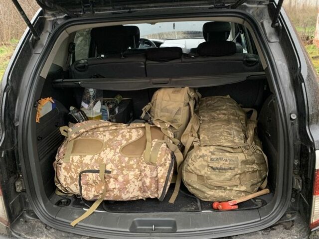 Чорний Cанг Йонг Kyron, об'ємом двигуна 2 л та пробігом 250 тис. км за 3600 $, фото 6 на Automoto.ua