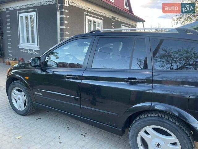 Cанг Йонг Кирон 2006 в Косове на Automoto.ua Черный Cанг Йонг Кирон, объемом двигателя 2 л и пробегом 304 тыс. км за 5600 $, фото 3 на Automoto.ua