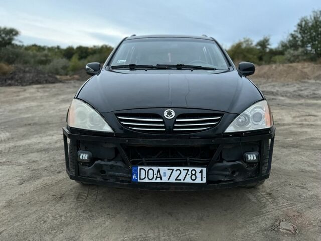 Чорний Cанг Йонг Kyron, об'ємом двигуна 0 л та пробігом 250 тис. км за 1999 $, фото 5 на Automoto.ua