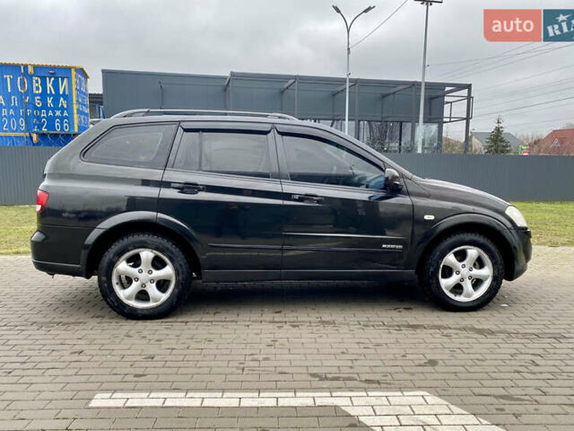 Черный Cанг Йонг Кирон, объемом двигателя 2 л и пробегом 335 тыс. км за 4700 $, фото 6 на Automoto.ua