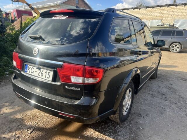 Чорний Cанг Йонг Kyron, об'ємом двигуна 2 л та пробігом 181 тис. км за 3400 $, фото 4 на Automoto.ua