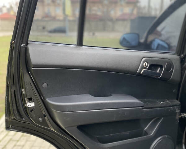 Черный Cанг Йонг Кирон, объемом двигателя 2 л и пробегом 335 тыс. км за 4700 $, фото 11 на Automoto.ua