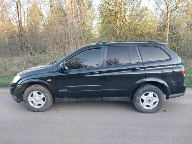 Чорний Cанг Йонг Kyron, об'ємом двигуна 2 л та пробігом 200 тис. км за 4500 $, фото 4 на Automoto.ua