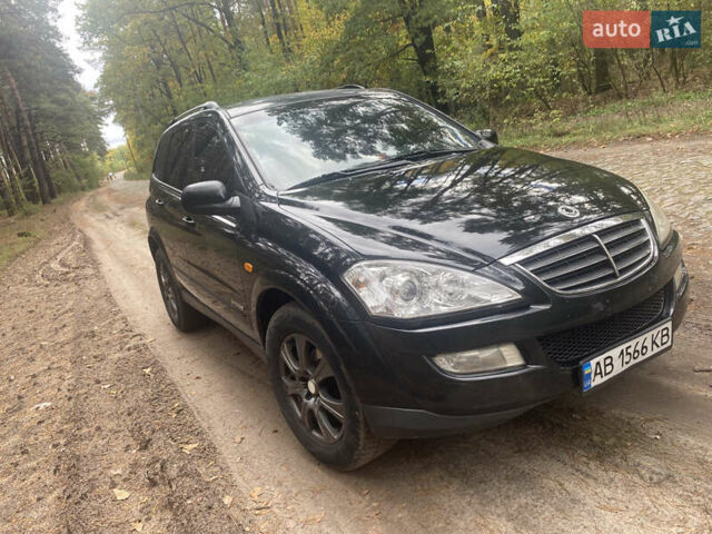 Чорний Cанг Йонг Kyron, об'ємом двигуна 2 л та пробігом 250 тис. км за 7400 $, фото 1 на Automoto.ua