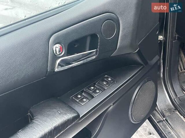 Чорний Cанг Йонг Kyron, об'ємом двигуна 2 л та пробігом 285 тис. км за 4490 $, фото 15 на Automoto.ua