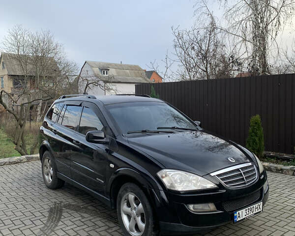 Черный Cанг Йонг Кирон, объемом двигателя 2 л и пробегом 330 тыс. км за 4950 $, фото 2 на Automoto.ua